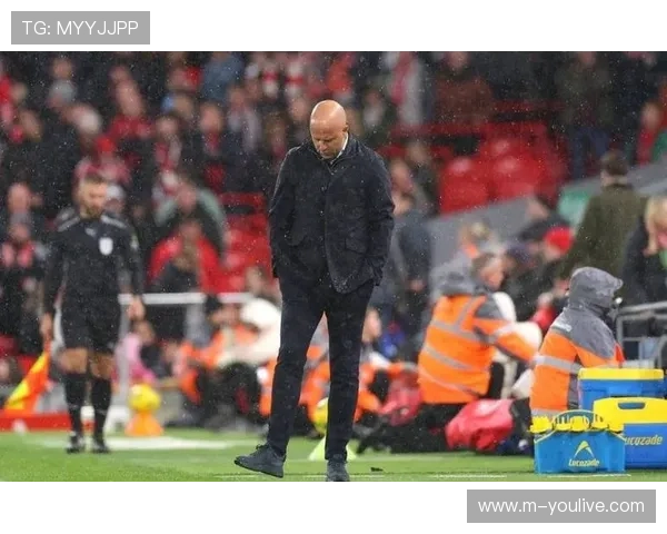 斯洛特坦言利物浦溃败曼城:对手高水平难抗衡 斯洛特坦言利物浦溃败曼城:对手高水平难抗衡